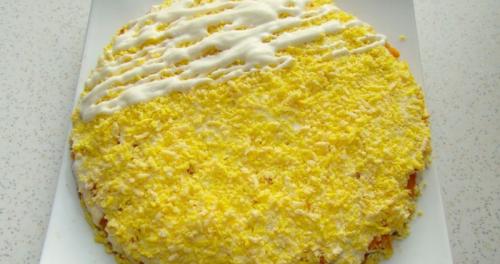 Салат с консервированной горбушей. Рецепты полезных салатов из консервированной горбуши