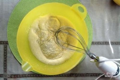 Шарлотка с яблоками в мультиварке. Яблочная шарлотка в мультиварке