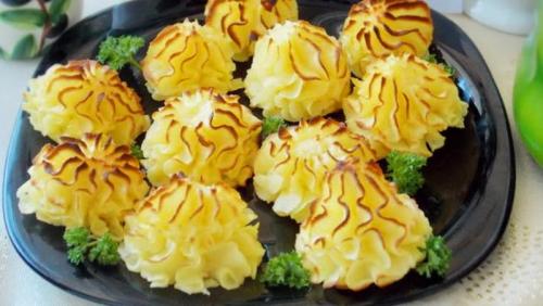 Картофельное пюре в формочках. Картофельное пюре в духовке