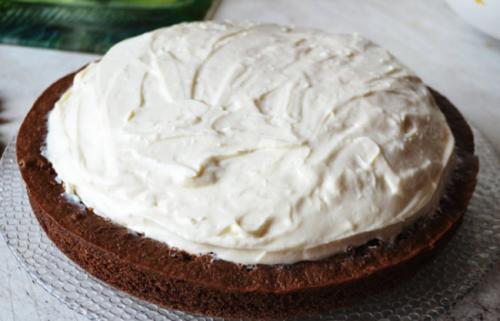 Норка крота Торт рецепт со сгущенкой. Тортик «Норка крота» — вариант первый со сгущенным молоком