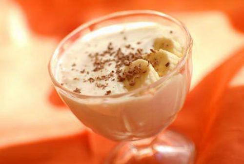 Творожно банановый крем. Творожно — банановый крем