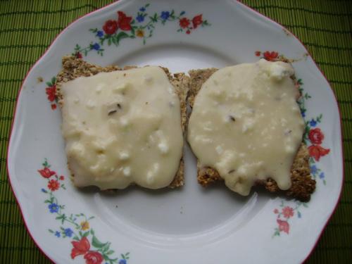 Домашний плавленный сыр. Домашний плавленый сыр «Янтарь»