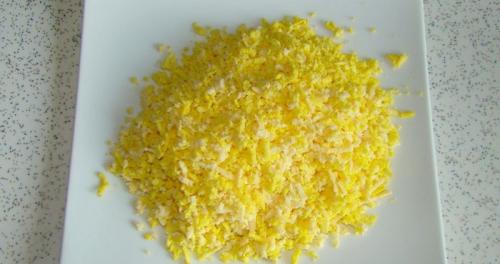 Салат с консервированной горбушей. Рецепты полезных салатов из консервированной горбуши