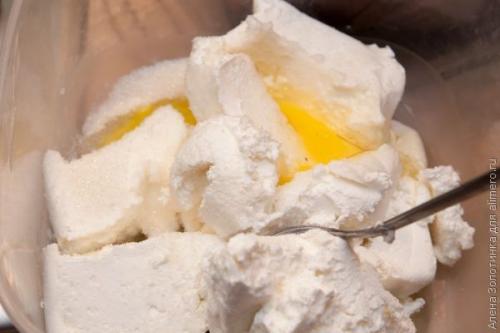 Розочки из слоеного теста с творогом. Розочки с творогом из слоеного теста