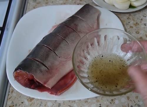 Горбуша с овощами. Как запечь горбушу с овощами в духовке в рукаве