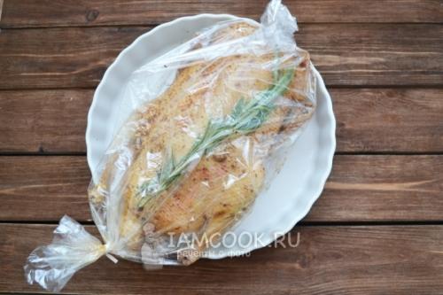 Как запекать утку в духовке с гречкой. Утка, фаршированная гречкой