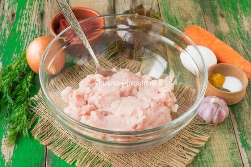 Митболы из курицы в томатном соусе. Куриные митболы с сыром в томатном соусе