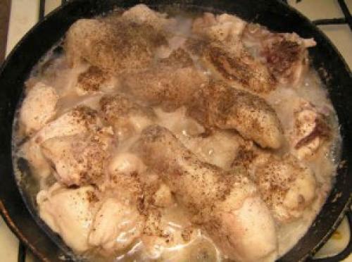 Куриный рулет в бутылке пластиковой. Куриный рулет в бутылке