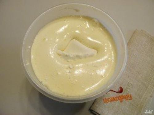 Шарлотка в мультиварке. Шарлотка с яблоками в мультиварке