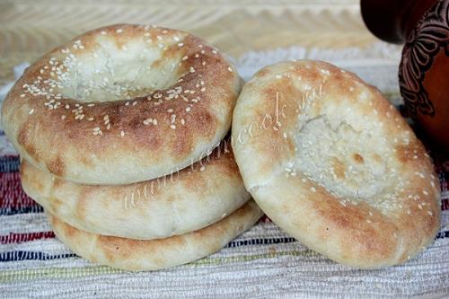 Лепешки узбекские в домашних условиях. Узбекские лепешки в духовке