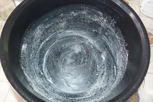 Манник на кефире в мультиварке. Манник в мультиварке без муки на кефире