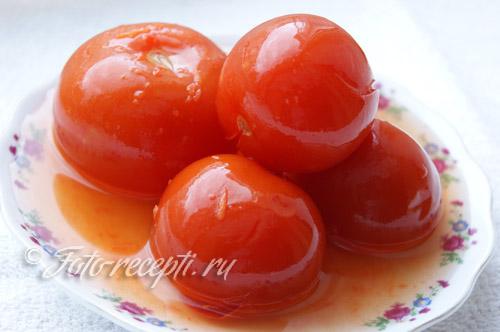 Помидоры с вкусным рассолом.