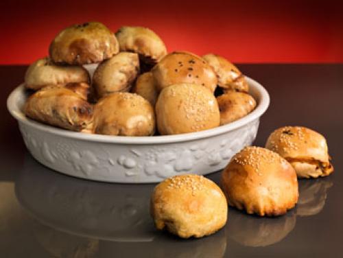 Лепешки с мясом узбекские. Лепешка узбекская с мясом