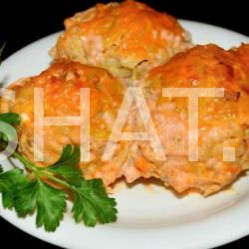 Тефтели с рисом в сметанном соусе. Пошаговый рецепт с фото