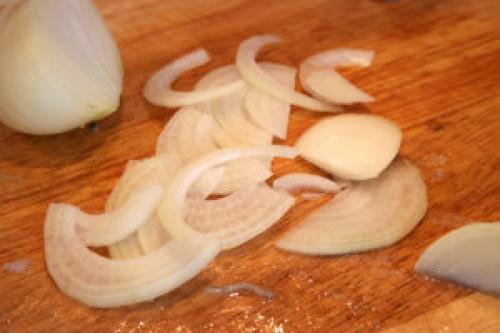 Картофельная запеканка с фаршем в духовке из сырого картофеля без сыра