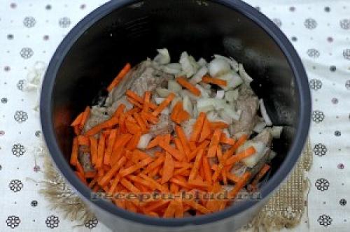 Перловка с мясом в скороварке. Перловая каша в мультиварке-скороварке