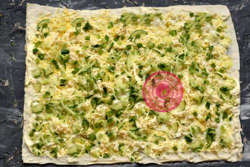 Лаваш с красной рыбой и плавленым сыром и огурцом. Рулет лаваш с красной рыбой и огурцом: фото рецепт в домашних условиях