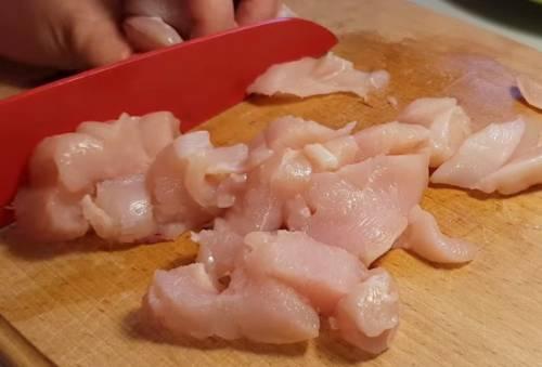 Как делать рубленные котлеты из куриного филе. Рецепт рубленных котлет из куриного филе со сладким перцем и помидорами