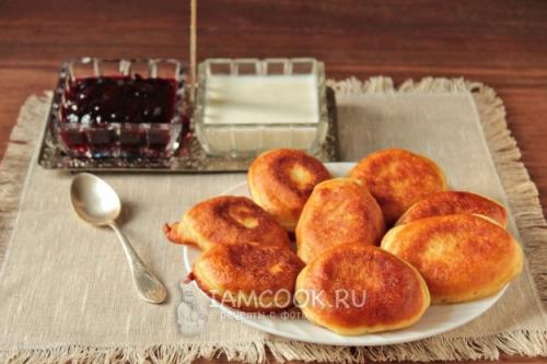 Оладьи на кефире пышные рецепт. Пышные оладьи на кефире на скорую руку