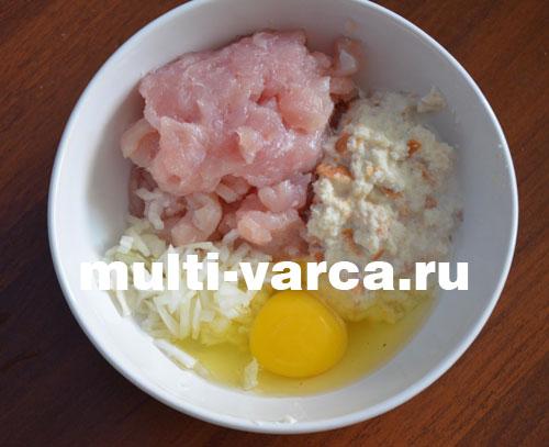Рубленые куриные котлеты на пару. Рубленные котлеты из куриного филе в мультиварке