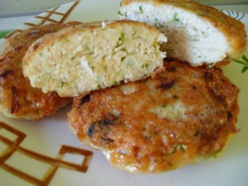 Рубленые котлеты из куриного филе с манкой.