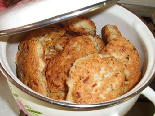 Рубленые котлеты из куриного филе с манкой.