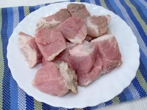 Шашлык в духовке на шпажках. Вкусный шашлык в духовке на шпажках из свинины — пальчики оближешь