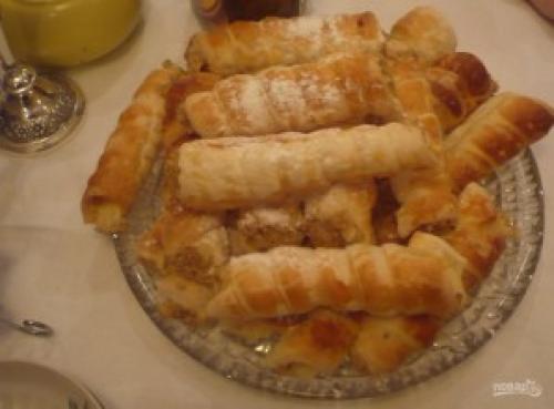 Можно ли сделать сладкие слоеные трубочки для десерта. Сладкое из слоеного бездрожжевого теста