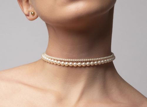 Как выбрать правильный размер и форму бабочек на шее под свою фигуру. Как и с чем носить женский чокер на шее