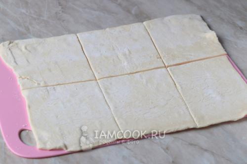 Завораживающие слоеные палочки со сгущенкой: рецепт и секреты приготовления 08