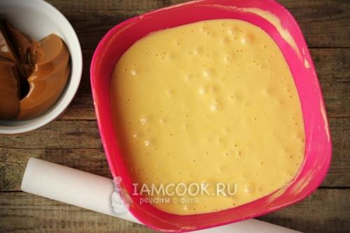 Вкусный рулет со сгущенкой: простой рецепт для домашнего приготовления 15