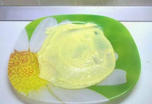 Наполеон из слоено-дрожжевого теста. Пошаговый рецепт приготовления Наполеона из дрожжевого слоеного теста