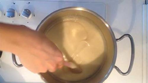 Слоеное тесто для Наполеона быстрого приготовления. Рецепт «Наполеона» советского времени в домашних условиях