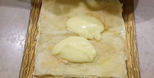 Торт из слоеного теста со сгущенкой без масла. Торт наполеон из готового слоеного теста с заварным кремом