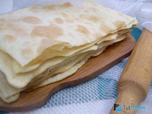 Торт из слоёного дрожжевого теста со сгущенкой. Приготовление 29 Торт из слоёного дрожжевого теста со сгущенкой. Приготовление 29