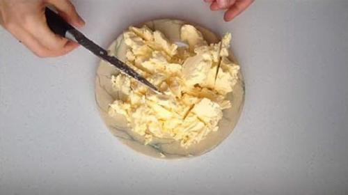 Торт наполеон из готового слоеного дрожжевого теста. Рецепт «Наполеона» советского времени в домашних условиях