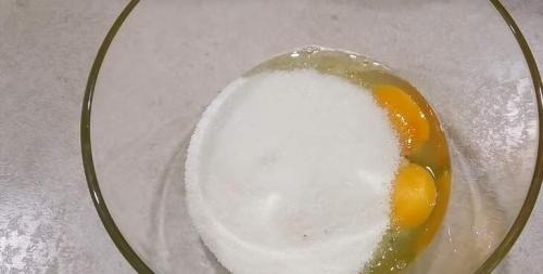 Торт из слоеного теста со сгущенкой без масла. Торт наполеон из готового слоеного теста с заварным кремом