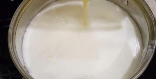 Простой торт из готового слоеного теста. Торт наполеон из готового слоеного теста с заварным кремом