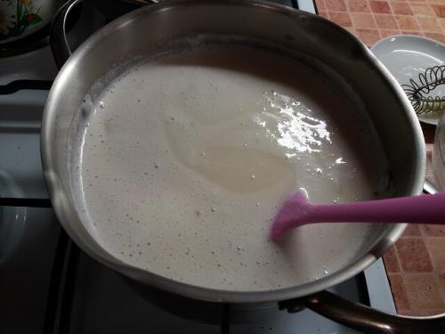 Наполеон из слоеного теста. Торт Наполеон из готового слоеного теста – легкий и быстрый рецепт