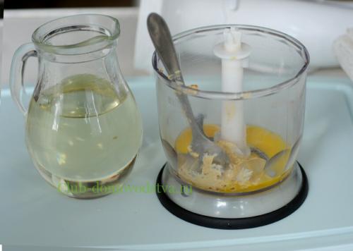 Майонез в домашних условиях погружным блендером. Домашний майонез по классическому рецепту блендером + Самые вкусные рецепты майонеза в домашних условиях