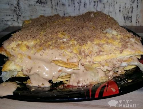 Торт из слоеного теста со сгущенкой и творожным сыром. Рецепт: Быстрый торт из слоеного теста - Развалины со сгущенкой и творожным сыром