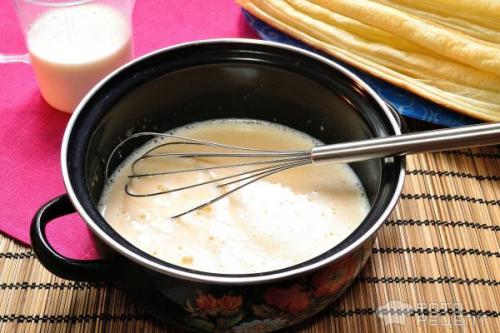 Торт-рулет из слоеного теста. Рецепт: Слоеный рулет а-ля Наполеон - простой и быстрый в приготовлении