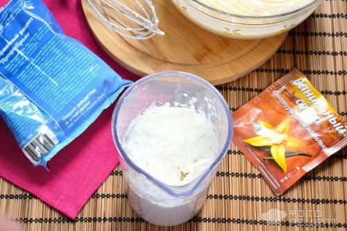 Торт-рулет из слоеного теста. Рецепт: Слоеный рулет а-ля Наполеон - простой и быстрый в приготовлении