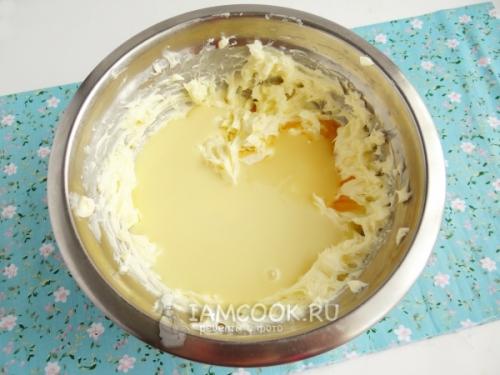 Вкусный и простой рецепт торт полено с вареной сгущенкой 28