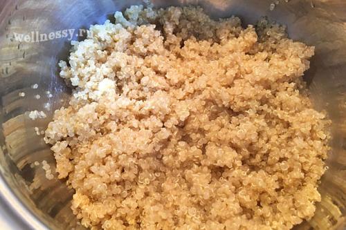 Боул салат. Боул с курицей и киноа