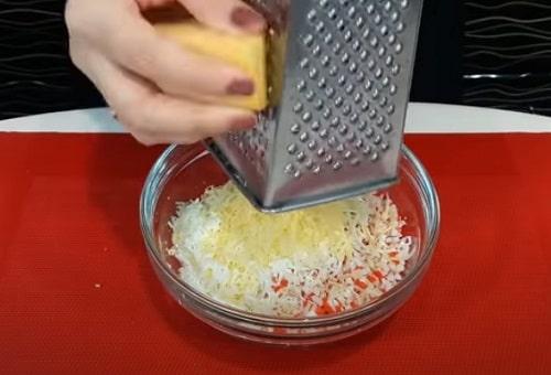 Тарталетки с крабами рецепт. Тарталетки с крабовыми палочками — 13 вкусных начинки на праздничный стол