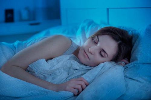 Как остановить бесконечный кашель. 8 советов для облегчения ночного кашля