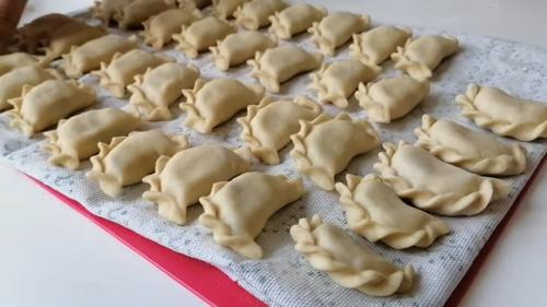 Какие рецепты можно приготовить заранее для завтрака и обеда. Заготовка еды на неделю / Восемь блюд для всей семьи