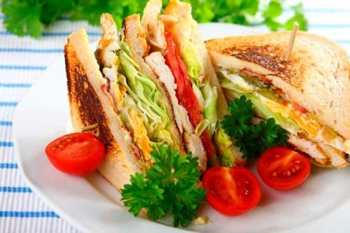 Клаб-сэндвич с куриной грудкой. Клаб-сэндвич с курицей 20