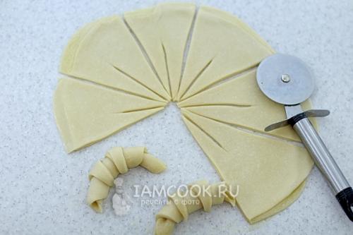 Рецепт универсального слоеного теста на пиве. Слоеное тесто на пиве 35